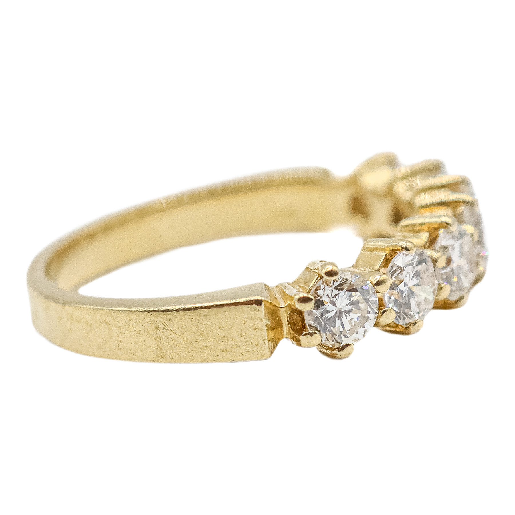 ANILLO MEDIA ALIANZA CON BRILLANTES