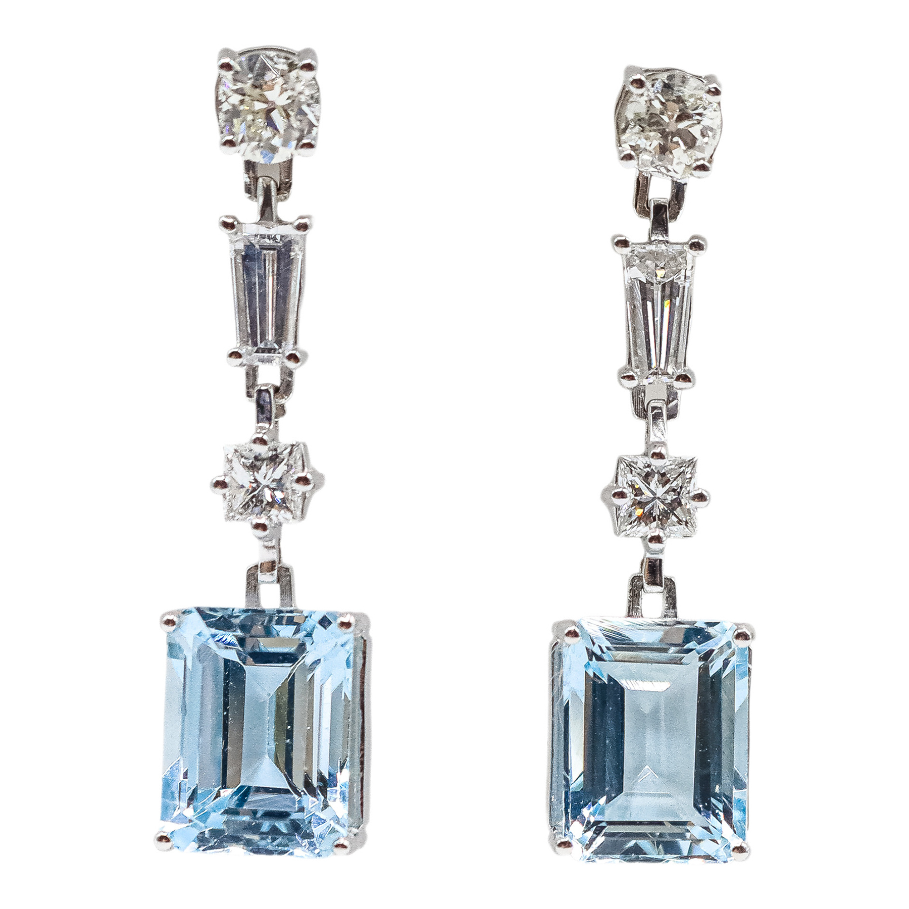 PENDIENTES CON AGUAMARINAS Y DIAMANTES