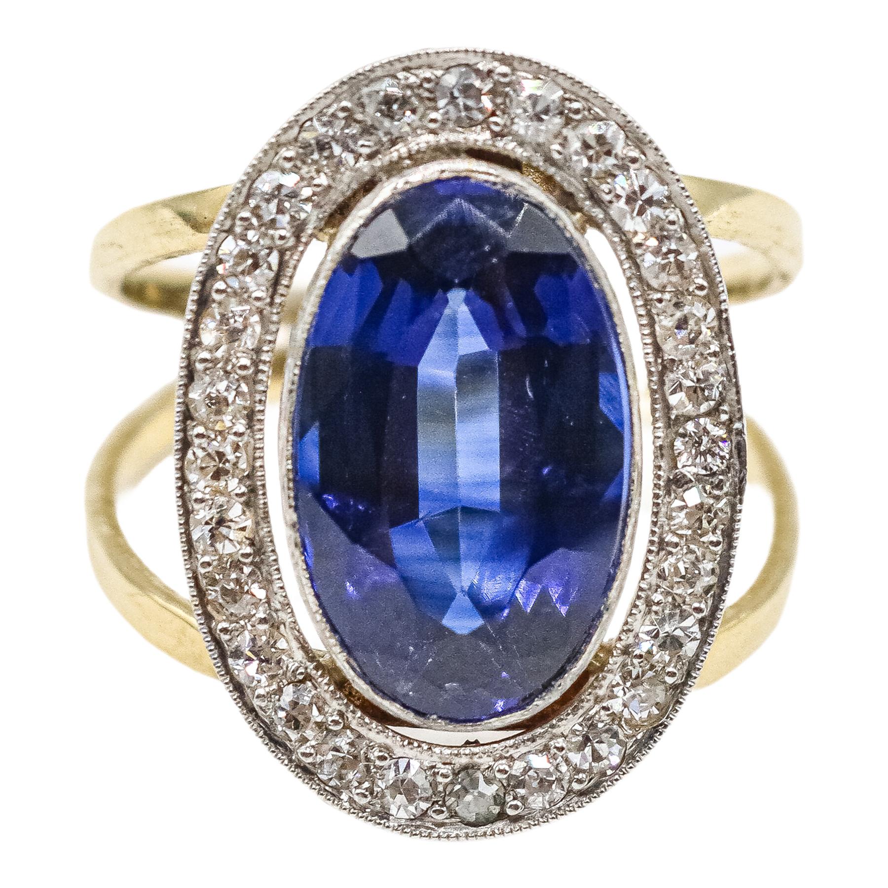 ANILLO ROSETÓN CON ZAFIRO Y DIAMANTES