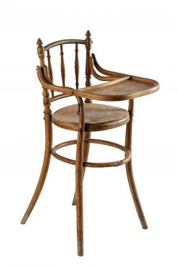 Trona modernista estilo Thonet C. 1900