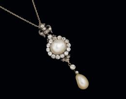 Colgante-broche perlas naturales y diamantes
