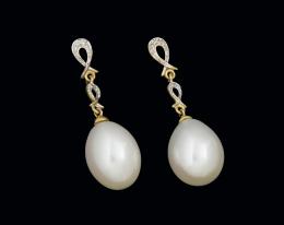 Pendientes de oro con perlas cultivadas ovales