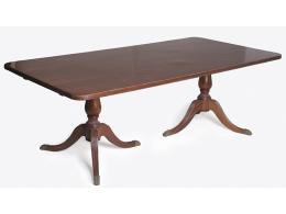 MESA DE COMEDOR ESTILO REGENCY