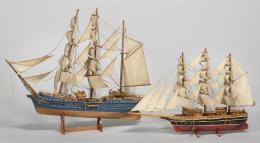 DOS MAQUETAS DE BARCO