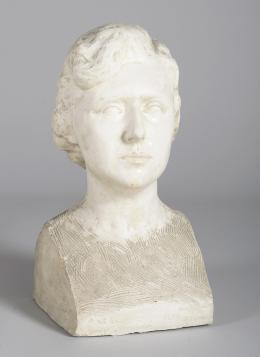 LUIS MARTINEZ LAFUENTE ( Brea de Aragón, 1935 - Zaragoza, 2006) Busto de mujer 47x22x23 cm.