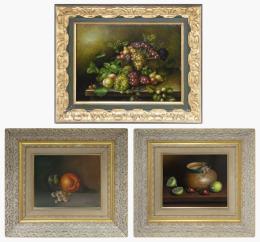 GREGORIO HUERTA ( 1923 - 2014) CONJUNTO DE TRES BODEGONES Óleo sobre táblex 29 cm.x40 cm.