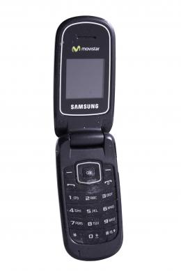 TELÉFONO SAMSUNG GT- E1150i, NEGRO Y PLATA Exclusivo para repuesto, no se garantiza el funcionamiento de ningún terminal.