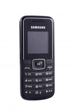 TELÉFON SAMSUNG, MODELO GT-E1050, NEGRO Exclusivo para repuesto, no se garantiza el funcionamiento de ningún terminal. 