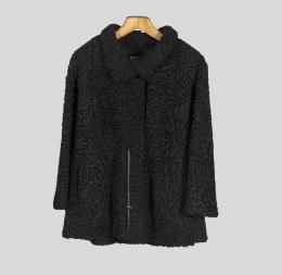 CHAQUETÓN DE PIEL DE ASTRACÁN. MARCA SAVARIS