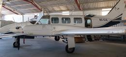 PIPER NAVAJO PA 31-350 Motor: TURBO INYECTION . Potencia: X2 LYCOMING TIO-540-J2BD . Km: 7264 HOURS . Combustible: AVGAS / 100LL . Conservación hangar . El Piper PA-31 Navajo es un avión bimotor para aviación civil construido por la compañía estadounidens