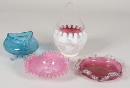 CUATRO CENTROS EN CRISTAL SOPLADO, S.XIX