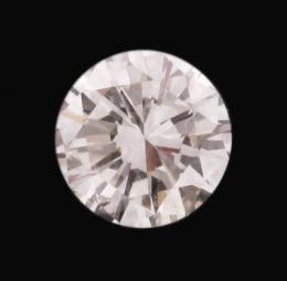 DIAMANTE SIN ENGASTAR DE APROX 0.58 CT (H-VS1) EN BLISTER Diamante sin engastar, en talla brillante de buena calidad, con unos valores estimados de color y pureza de H y VS1, respectivamente, y un peso aproximado de 0.58 ct. En sobre lacrado y con certifi