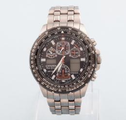 RELOJ CITIZEN EN METAL PLATEADO CON CORREA DE METAL ,CITIZEN  NO SE PUEDE COMPROBAR SU FUNCIONAMIENTO,MOVIMIENTO CUARZO. 