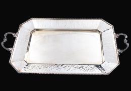 BANDEJA DE SERVIR DE METAL PLATEADO