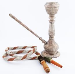 ANTIGUA SHISHA EN METAL PLATEADO