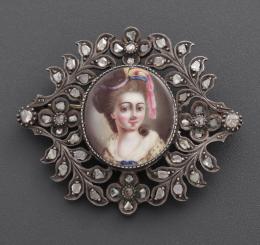 BROCHE ANTIGÜO EN ORO DE 18 KT CON VISTAS EN PLATA