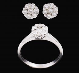 CONJUNTO DE PENDIENTES Y SORTIJA EN ORO 18 KT