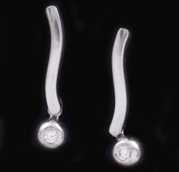 PENDIENTES EN ORO 18 KT CON DIAMANTES