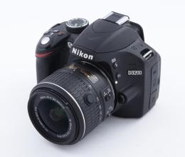 NIKON D3200+ AF-S NIKKOR 18-55MM