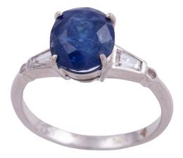 SORTIJA EN ORO 18KT, ZAFIRO Y DIAMANTES