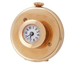 RELOJ DE SOLAPA EN ORO 18KT. CARGA MANUAL