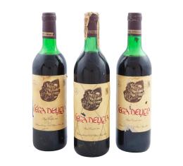 TRES BOTELLAS VEGA DELICIA. RIOJA, RESERVA Y CRIANZA 1973