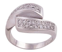 SORTIJA EN ORO 18KT Y DIAMANTES