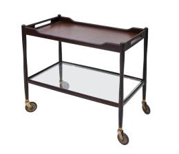 CAMARERA EN MADERA, AÑOS 60