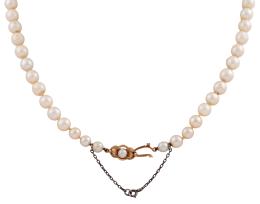 COLLAR DE PERLAS CULTIVADAS Y BROCHE EN ORO 14KT Y PLATA 925