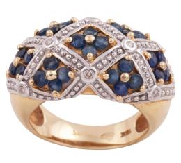 SORTIJA EN ORO BICOLOR 18KT, ZAFIROS Y DIAMANTES