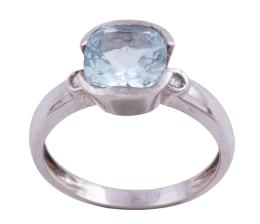 SORTIJA EN ORO 18KT, AGUAMARINA Y DIAMANTES
