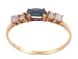 SORTIJA EN ORO 18KT, ZAFIRO Y CIRCONITAS