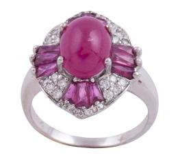 SORTIJA EN ORO 18KT, RUBÍES Y DIAMANTES