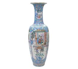 GRAN JARRÓN CHINO EN PORCELANA POLICROMADA, CHINA (MEDS. S. XX)