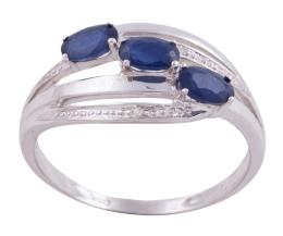 SORTIJA EN ORO 18KT, ZAFIROS Y DIAMANTES
