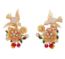 PENDIENTES EN PLATA 925 CHAPADA EN ORO, NÁCAR, ESMALTE Y PIEDRAS BLANCAS