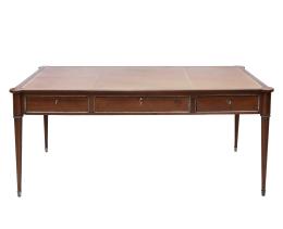 MESA DE DESPACHO EN MADERA DE NOGAL