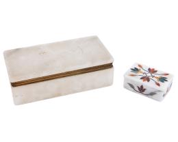 DOS JOYEROS EN PIEDRA BLANCA