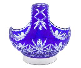 CENTRO DE MESA EN CRISTAL DE BOHEMIA TALLADO Y PLATA.