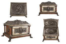 FANTÁSTICAS ARQUETA-JOYERO REALIZADA EN PLATA Y JASPE, TRABAJO FRANCÉS S.XIX