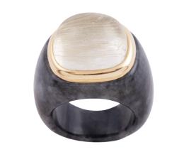 SORTIJA EN JADE CHARCOAL, ORO 14KT Y RUTILO