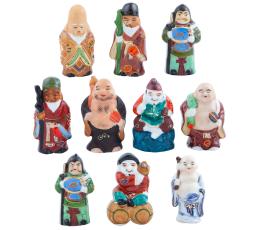 DIEZ FIGURAS EN PORCELANA POLICROMADA DE LOS SIETE DIOSES DE LA FORTUNA