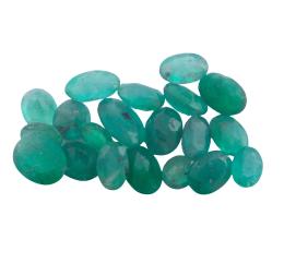 ESMERALDAS EN TALLAS OVALES , CON PESO TOTAL DE 5.50 CT