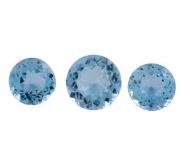 TOPACIOS AZULES EN TRES TALLAS REDONDAS CON PESO TOTAL DE 25.95 CT
