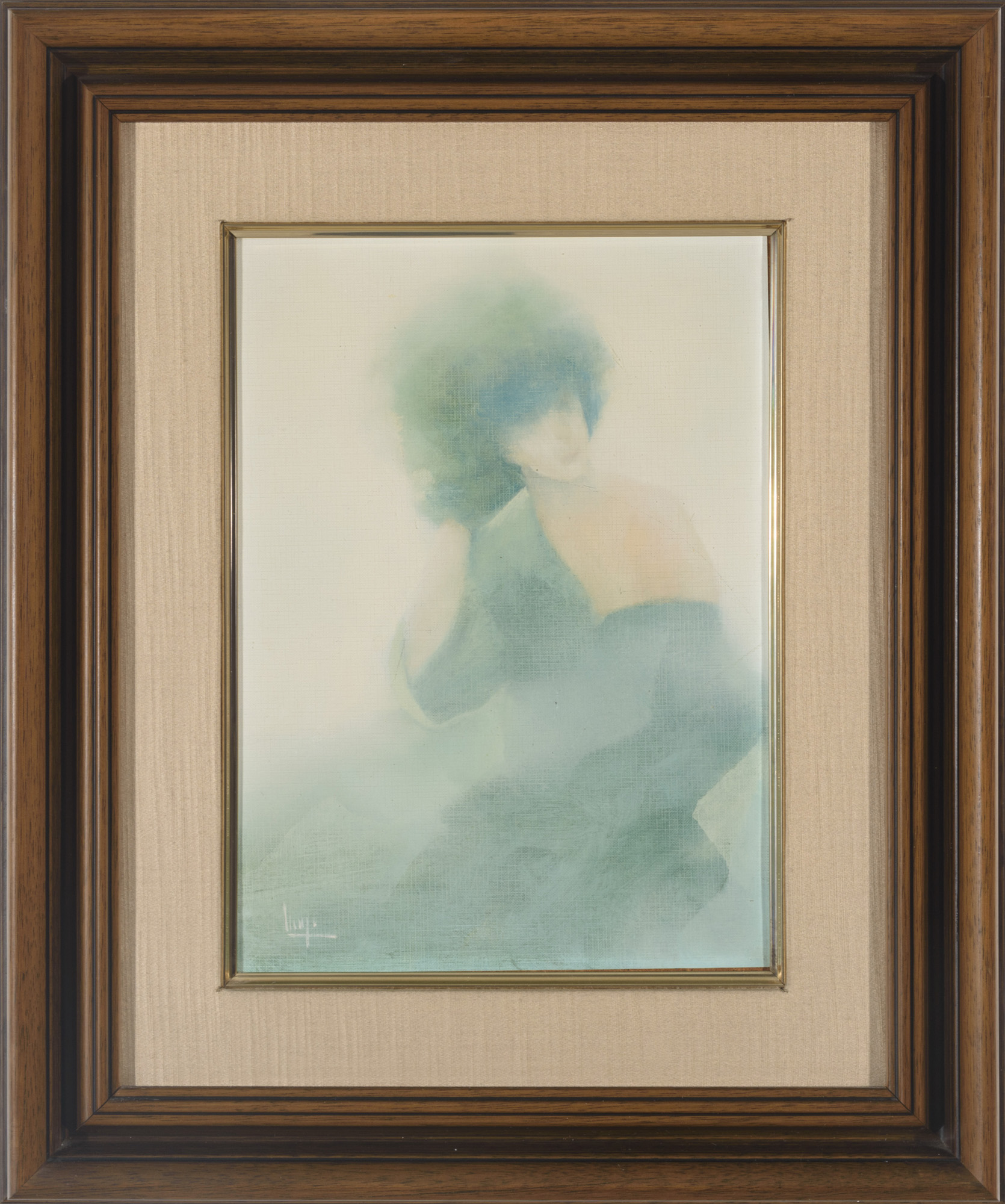 MUJER DE PERFIL EN AZUL