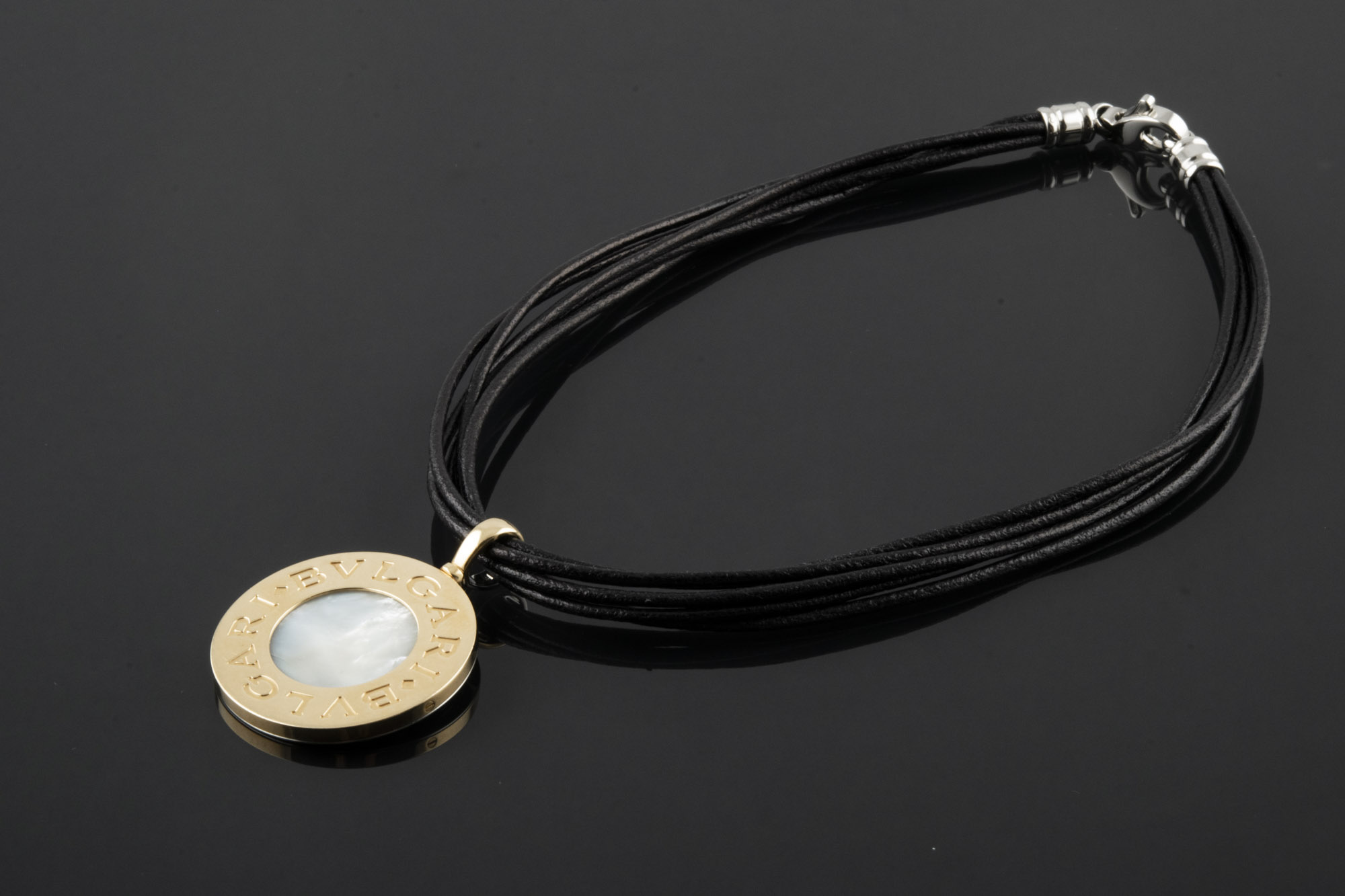 Colgante con cadena