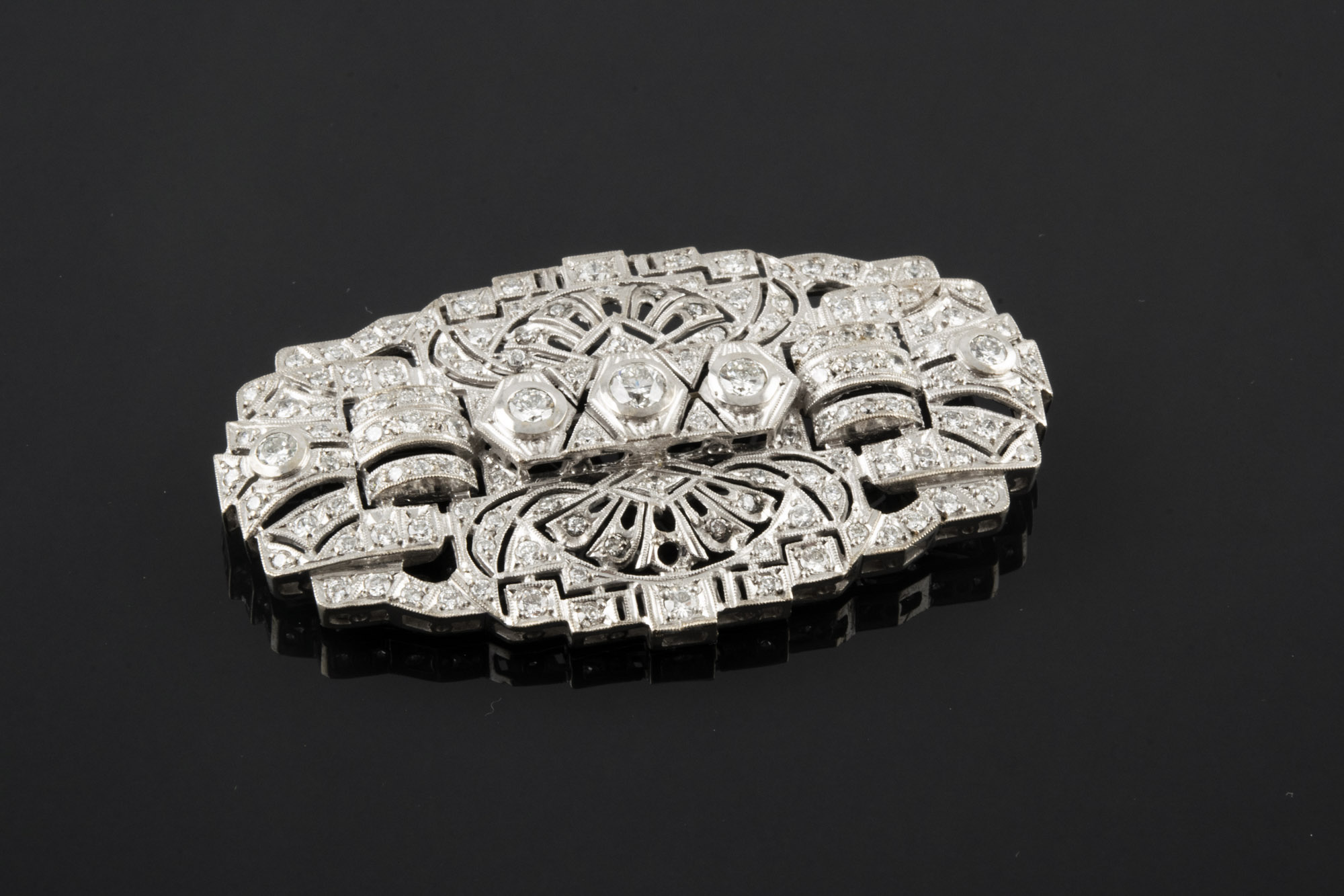 Broche