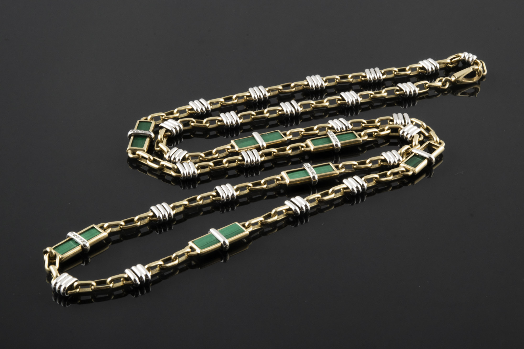 Collar