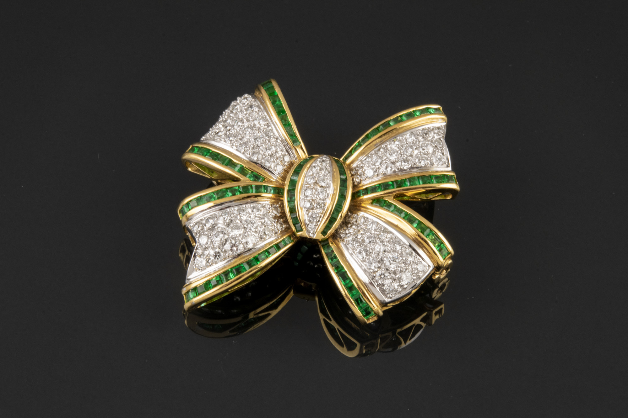 Broche