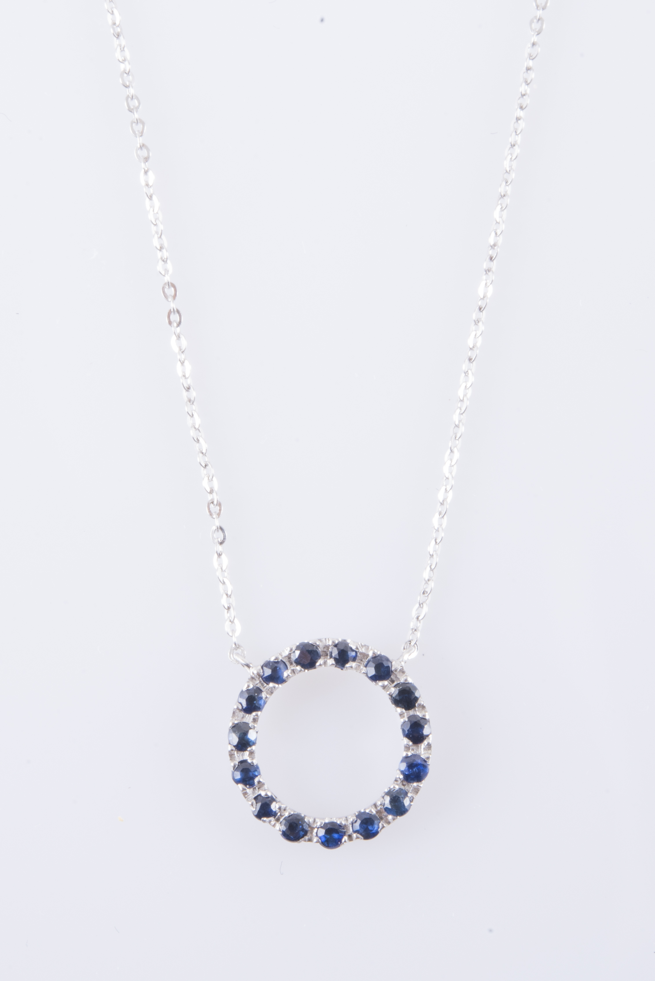 Colgante con cadena